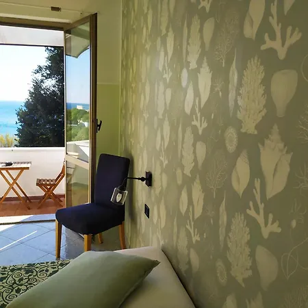 Torre Otel Celle Ligure