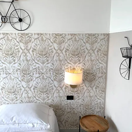 Torre 2* Celle Ligure