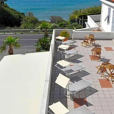 Torre 2* Celle Ligure