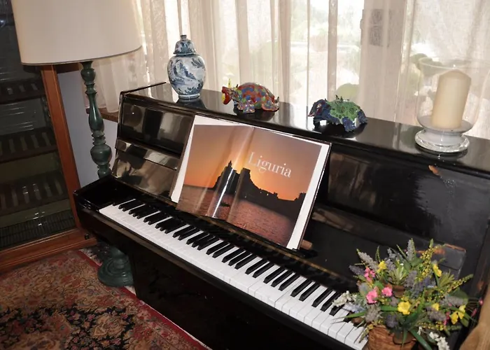 Torre 2* Celle Ligure